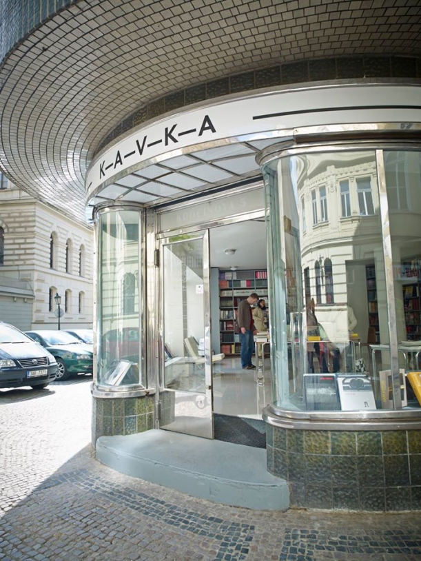 Obchod - KAVKA: Knihkupectví s vášní pro architekturu a design