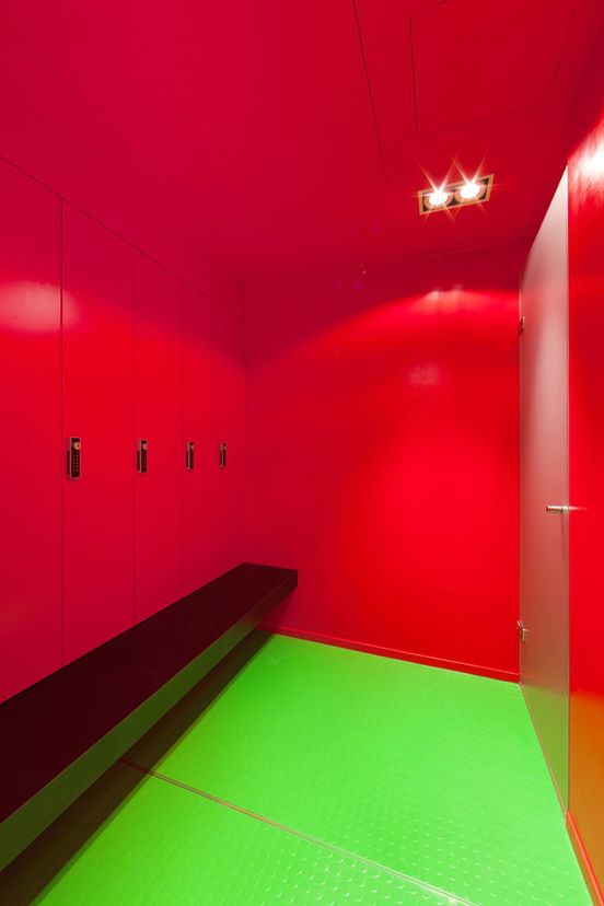 Kancelář - Přísné i rozverné kanceláře firmy KKCG