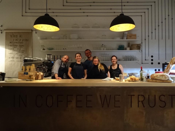 Bar / restaurace / café - Proti Proudu: Bistro, kde to jiskří