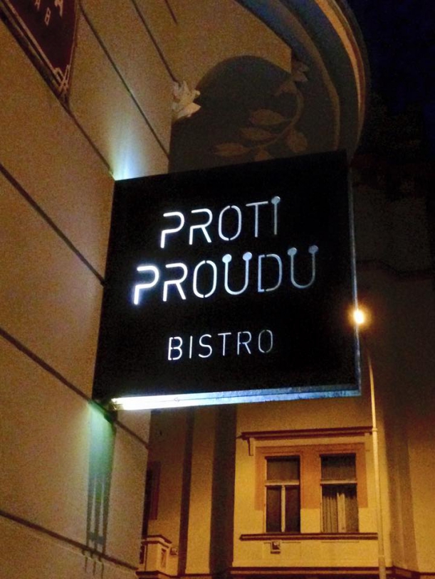 Bar / restaurace / café - Proti Proudu: Bistro, kde to jiskří