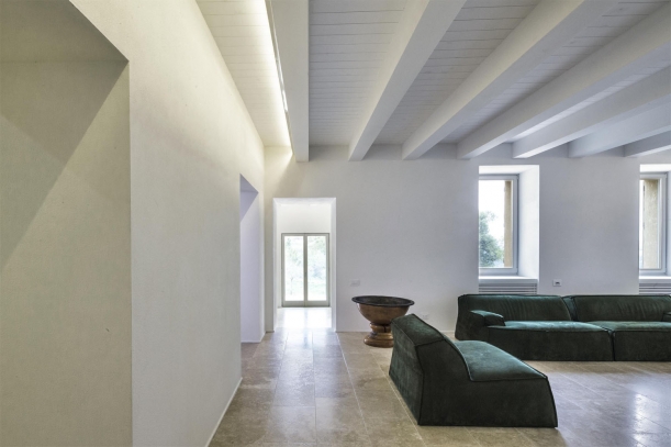 Interiér - Interiér versus exteriér