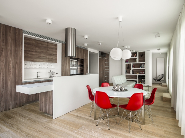 Interiér - Delikátní kuchyně ateliéru DELICODE