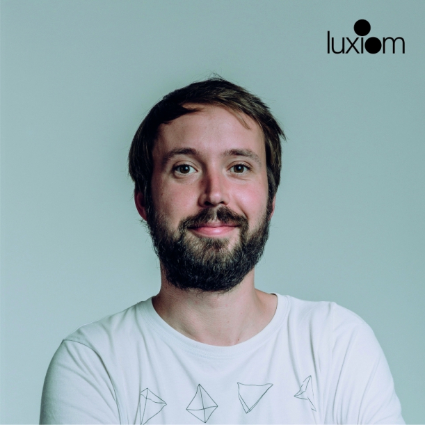 Osvětlení - Galerie CZECHDESIGN představuje galaktická svítidla Tomáše Hovorky