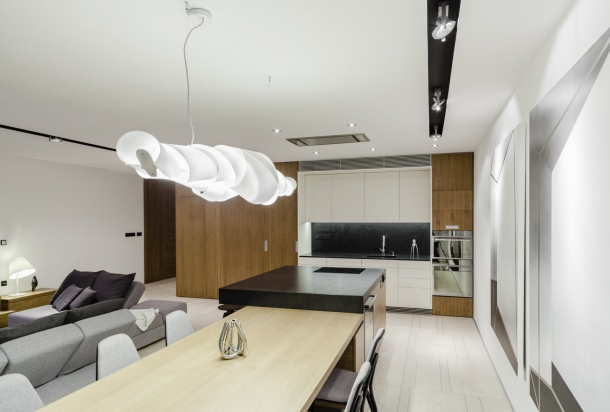 Interiér - Delikátní kuchyně ateliéru DELICODE