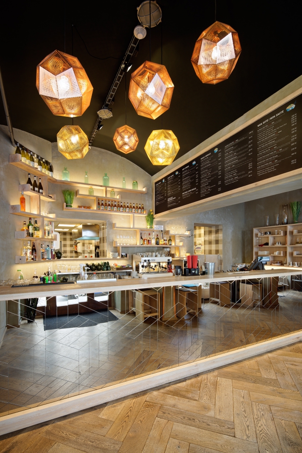 Bar / restaurace / café - Modrý Zub: Fast food, kde se nepospíchá