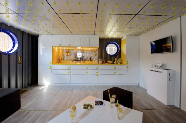 Komerční projekty - Metaxa spojila síly s mladými talenty