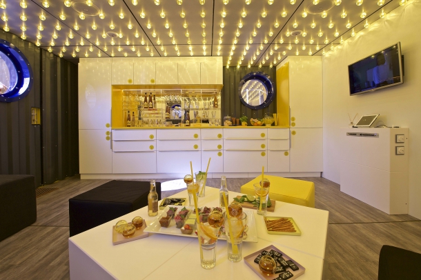 Komerční projekty - Metaxa spojila síly s mladými talenty