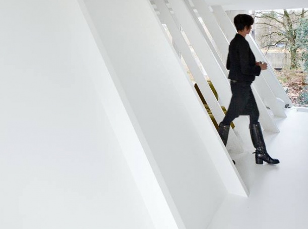 Nábytek - Skleněná přístavba v belgickém lese