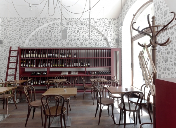 Bar / restaurace / café - Veltlin: Autentická atmosféra v Karlíně