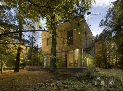 Dřevěný dům, Střední Čechy