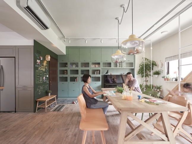 The Family Playground 