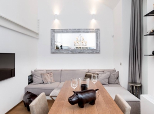 Soukenická / obývací část