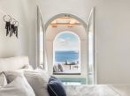 Porto Fira Suites, Santorini 5