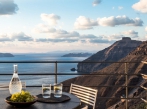 Porto Fira Suites, Santorini 9