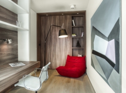 BYT SE STŘEŠNÍ TERASOU - PRACOVNA