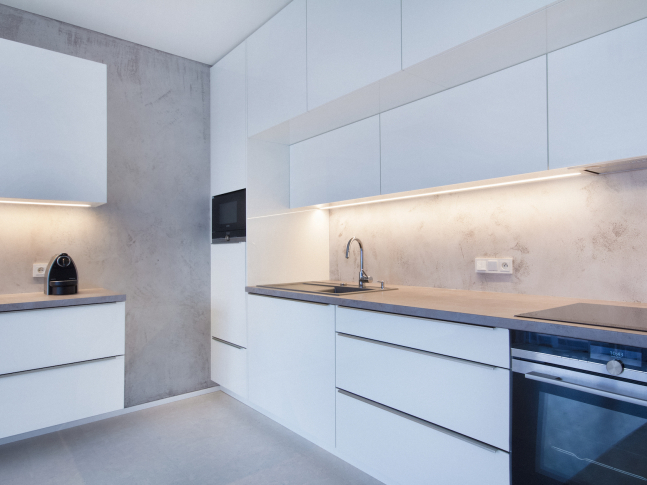 Betonepox v kuchyni - Waltrovka 