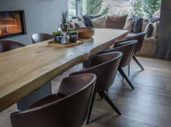 Rustikální jídelna