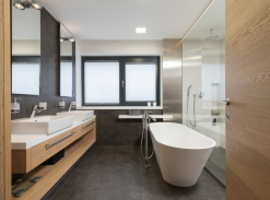 Mládenecký byt v Praze - koupelna