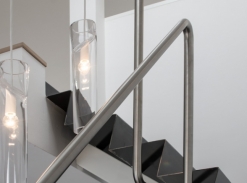 Ostrovského / schodiště