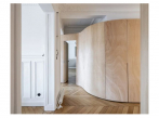 Dřevěná stuha v interiéru - obývací část 