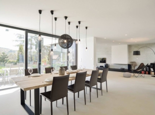 Moravská / jídelna