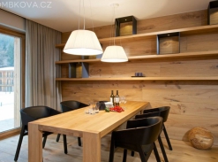 Apartmán v Krkonoších / jídelna