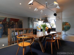 Půdní byt v Bílkově ulici / jídelna