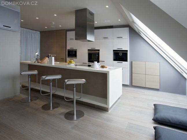 Byt v Kubelíkově ulici - kuchyně Byt v Kubelíkově ulici - kuchyně