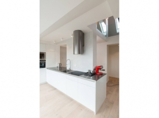 Jugoslávských Partyzánů / kuchyně