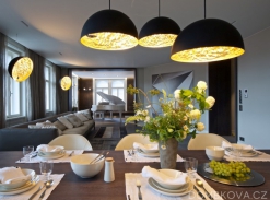 Byt v srdci Prahy - obývací pokoj