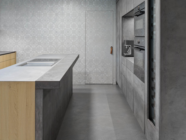 Kuchyň šedých tónů 