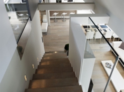 Byt v Kubelíkově ulici - schodiště