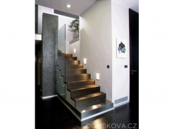 Byt v  Krakovské ulici - schodistě