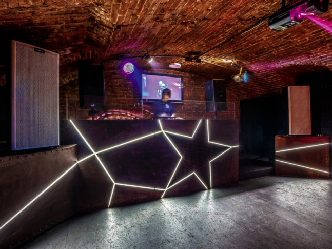 Perpetuum DJ pult Snímek obrazovky 2016-06-29 v 12.05.07