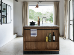 Kuchyně v domě na Ibize