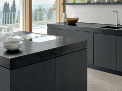 Světlá kuchyně Corian