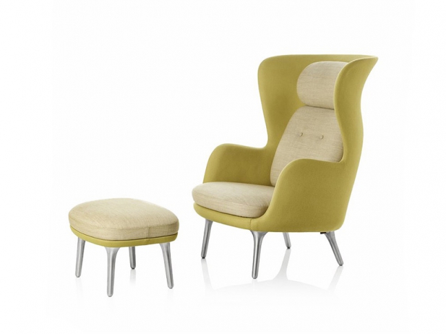 Ro™  Armchair 