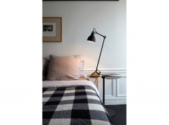 Stolní lampa DCW N°206