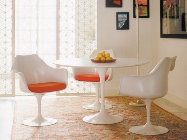 Židle TULIP ARMCHAIR 