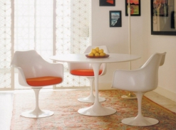 Židle TULIP ARMCHAIR