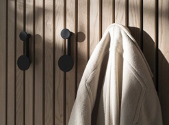 Věšák Afteroom Coat Hanger S