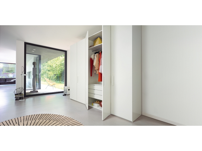 šatní systém BASE Interlübke 