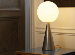 Stolní lampa Bilia