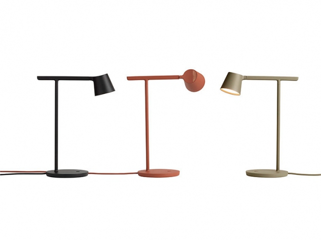 Stolní lampa Muuto Tip Lamp