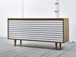 Kolekce nábytku Classics + Corian