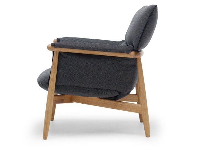 E015 - Embrace lounge 