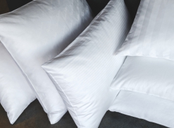 Fischbacher ExecutiveSuite Bed CloseUp