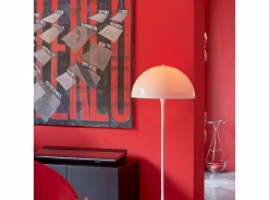 Stojací lampa Louis Poulsen Panthella