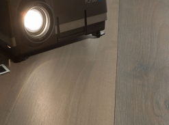 Dřevěná podlaha European Walnut Elegantia