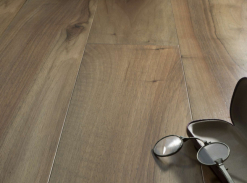 Podlaha Bassano Parquet Bassano 1832 - Euro Wallnut Venezia